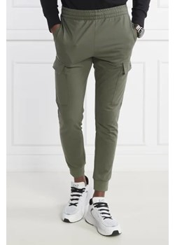 EA7 Spodnie dresowe | Regular Fit ze sklepu Gomez Fashion Store w kategorii Spodnie męskie - zdjęcie 172991593