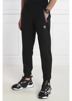 EA7 Spodnie dresowe | Regular Fit ze sklepu Gomez Fashion Store w kategorii Spodnie męskie - zdjęcie 172991922