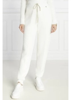 TWINSET Spodnie dzianinowe | Regular Fit ze sklepu Gomez Fashion Store w kategorii Spodnie damskie - zdjęcie 172993392