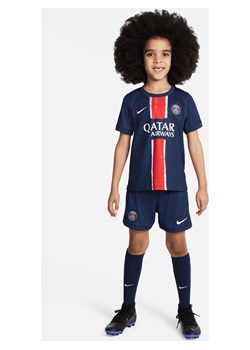 Trzyczęściowy strój piłkarski dla małych dzieci Nike Paris Saint-Germain Stadium 2024 (wersja domowa) – replika - Niebieski ze sklepu Nike poland w kategorii Komplety chłopięce - zdjęcie 173004752