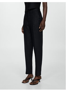 Mango Spodnie materiałowe Boreli 67997111 Czarny Regular Fit ze sklepu MODIVO w kategorii Spodnie damskie - zdjęcie 173010964