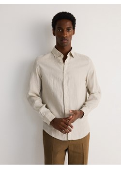 Reserved - Lniana koszula regular fit - beżowy ze sklepu Reserved w kategorii Koszule męskie - zdjęcie 173012943