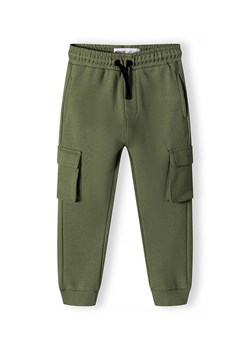 Dresowe spodnie typu bojówki dla małego chłopca- khaki ze sklepu 5.10.15 w kategorii Spodnie chłopięce - zdjęcie 173013394