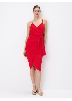 Mohito - Czerwona sukienka midi na ramiączkach - czerwony ze sklepu Mohito w kategorii Sukienki - zdjęcie 173019790