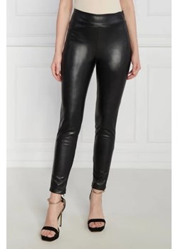 GUESS Spodnie PRISCILLA | Regular Fit ze sklepu Gomez Fashion Store w kategorii Spodnie damskie - zdjęcie 173027160
