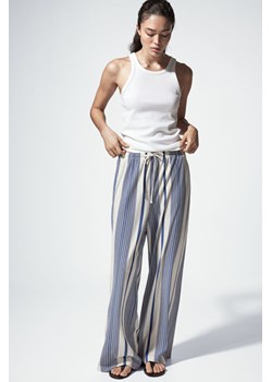 H & M - Szerokie spodnie bez zapięcia - Niebieski ze sklepu H&M w kategorii Spodnie damskie - zdjęcie 173027232