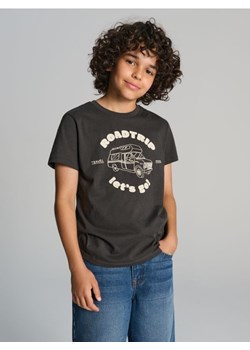 Sinsay - Koszulka z nadrukiem - szary ze sklepu Sinsay w kategorii T-shirty chłopięce - zdjęcie 173028601