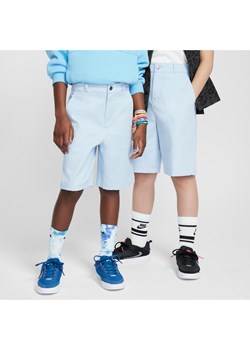 Krótkie chinosy do skateboardingu dla dużych dzieci Nike SB - Niebieski ze sklepu Nike poland w kategorii Spodenki chłopięce - zdjęcie 173032470