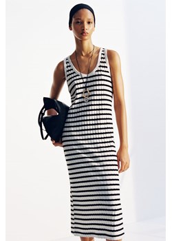 H & M - Sukienka z dzianiny w prążki - Czarny ze sklepu H&M w kategorii Sukienki - zdjęcie 173032753
