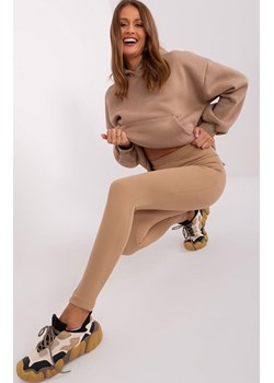 Prążkowane legginsy damskie camelowe EM-LG-780.11, Kolor camel, Rozmiar uniwersalny, FactoryPrice ze sklepu Primodo w kategorii Spodnie damskie - zdjęcie 173033200