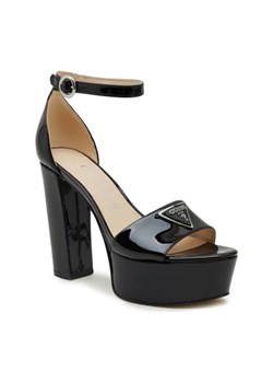 Guess Skórzane sandały na słupku ze sklepu Gomez Fashion Store w kategorii Sandały damskie - zdjęcie 173091901