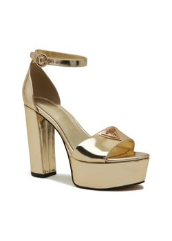 Guess Skórzane sandały na słupku ze sklepu Gomez Fashion Store w kategorii Sandały damskie - zdjęcie 173097833