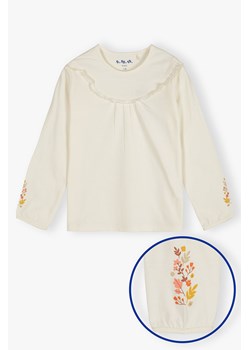 Biała bluzka dla dziewczynki z ozdobnym rękawami ze sklepu 5.10.15 w kategorii Bluzki dziewczęce - zdjęcie 173118390