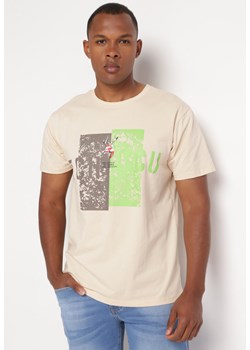 Beżowa Bawełniana Koszulka T-Shirt z Krótkim Rękawem i Ozdobnym Nadrukiem Branessa ze sklepu Born2be Odzież w kategorii T-shirty męskie - zdjęcie 173123921