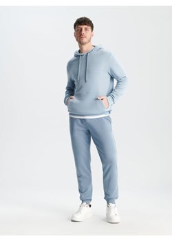 Sinsay - Spodnie dresowe jogger - błękitny ze sklepu Sinsay w kategorii Spodnie męskie - zdjęcie 173132322