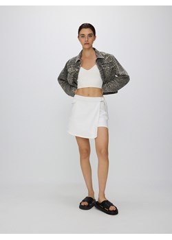 Reserved - Szorty imitujące spódnicę - biały ze sklepu Reserved w kategorii Szorty - zdjęcie 173139751