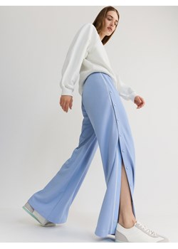 Reserved - Szerokie spodnie z rozcięciami - jasnoniebieski ze sklepu Reserved w kategorii Spodnie damskie - zdjęcie 173140053