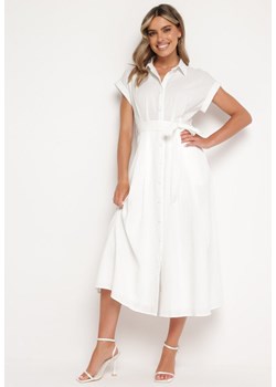 Biała Koszulowa Sukienka Zapinana na Guziki z Materiałowym Paskiem Moaxel ze sklepu Born2be Odzież w kategorii Sukienki - zdjęcie 173257551
