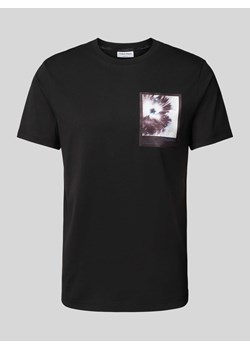 T-shirt z nadrukowanym motywem ze sklepu Peek&Cloppenburg  w kategorii T-shirty męskie - zdjęcie 173288841