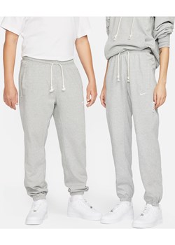 Męskie spodnie do koszykówki Dri-FIT Nike Standard Issue - Szary ze sklepu Nike poland w kategorii Spodnie męskie - zdjęcie 173289341