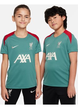 Dzianinowa koszulka piłkarska z krótkim rękawem dla dużych dzieci Nike Dri-FIT Liverpool F.C. Strike - Zieleń ze sklepu Nike poland w kategorii T-shirty chłopięce - zdjęcie 173289364