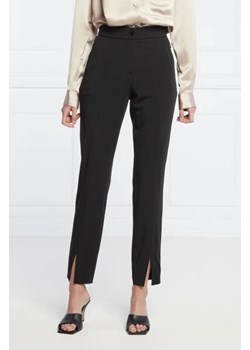 RIANI Spodnie | Slim Fit ze sklepu Gomez Fashion Store w kategorii Spodnie damskie - zdjęcie 173290621