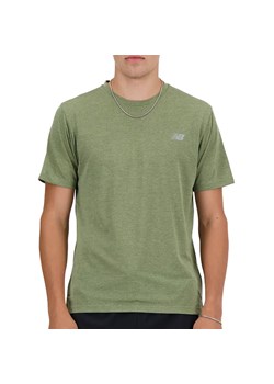 Koszulka New Balance MT41253DEK - zielona ze sklepu streetstyle24.pl w kategorii T-shirty męskie - zdjęcie 173293543