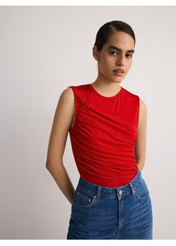 Reserved - Body z drapowaniem - czerwony ze sklepu Reserved w kategorii Bluzki damskie - zdjęcie 173295250