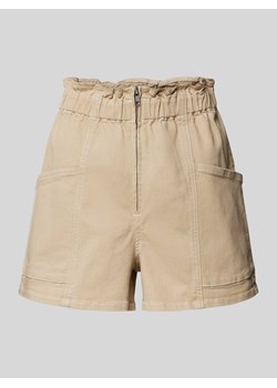 Szorty jeansowe z wysokim stanem i ozdobnymi szwami model ‘KAMINA’ ze sklepu Peek&Cloppenburg  w kategorii Szorty - zdjęcie 173302041