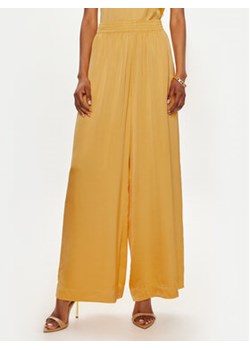 ViCOLO Spodnie materiałowe TB0034 Żółty Relaxed Fit ze sklepu MODIVO w kategorii Spodnie damskie - zdjęcie 173317400