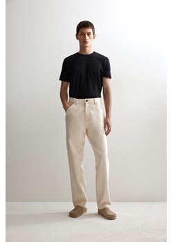 H & M - T-shirt Slim Fit - Czarny ze sklepu H&M w kategorii T-shirty męskie - zdjęcie 173320291