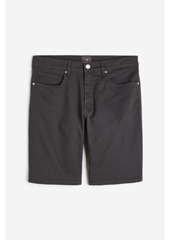 H & M - Spodnie z bawełnianego diagonalu Slim Fit - Szary ze sklepu H&M w kategorii Spodenki męskie - zdjęcie 173322842