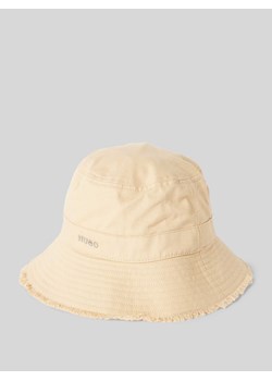Czapka typu bucket hat z detalem z logo model ‘Bayle’ ze sklepu Peek&Cloppenburg  w kategorii Kapelusze damskie - zdjęcie 173329814