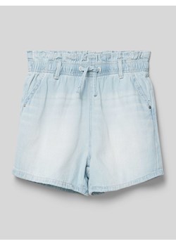 Szorty jeansowe z pasem typu paperbag ze sklepu Peek&Cloppenburg  w kategorii Spodenki dziewczęce - zdjęcie 173334814