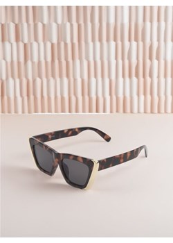 Sinsay - Okulary przeciwsłoneczne - brązowy ze sklepu Sinsay w kategorii Okulary przeciwsłoneczne damskie - zdjęcie 173336064
