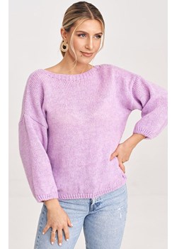 Fioletowy sweter z ozdobnymi plecami M993, Kolor fioletowy, Rozmiar uniwersalny, Figl ze sklepu Primodo w kategorii Swetry damskie - zdjęcie 173356093