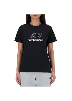 Koszulka New Balance WT41816BK - czarna ze sklepu streetstyle24.pl w kategorii Bluzki damskie - zdjęcie 173357073