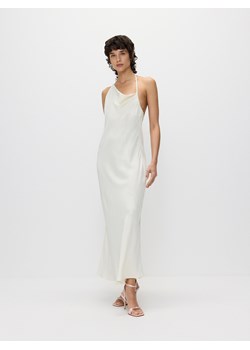 Reserved - Sukienka z asymetrycznym dekoltem - złamana biel ze sklepu Reserved w kategorii Sukienki - zdjęcie 173360792