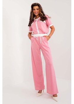 Różowe spodnie dzianinowe z lampasami i szeroką nogawką ze sklepu 5.10.15 w kategorii Spodnie damskie - zdjęcie 173362113