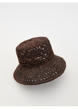 Reserved - Pleciony kapelusz bucket - brązowy ze sklepu Reserved w kategorii Kapelusze damskie - zdjęcie 173365702
