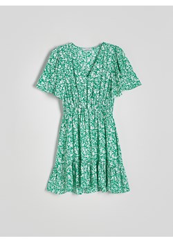 Reserved - Sukienka z wiskozy - zielony ze sklepu Reserved w kategorii Sukienki - zdjęcie 173369544
