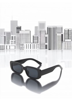 Sinsay - Okulary przeciwsloneczne - czarny ze sklepu Sinsay w kategorii Okulary przeciwsłoneczne damskie - zdjęcie 173373183