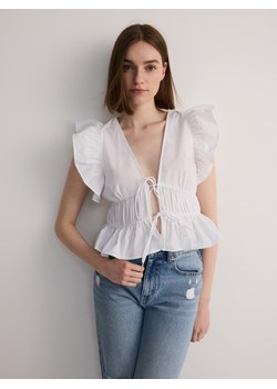 Reserved - Krótka bluzka z falbanami - biały ze sklepu Reserved w kategorii Bluzki damskie - zdjęcie 173373251