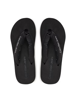 Japonki Calvin Klein Jeans Beach Wedge Sandal Padded Ny YW0YW01397 Czarny ze sklepu eobuwie.pl w kategorii Klapki damskie - zdjęcie 173376994