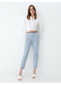 Mohito - Spodnie chino slim - błękitny ze sklepu Mohito w kategorii Spodnie damskie - zdjęcie 173380271
