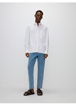 Reserved - Gladka koszula comfort fit - biały ze sklepu Reserved w kategorii Koszule męskie - zdjęcie 173381041