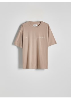 Reserved - T-shirt oversize z nadrukiem - beżowy ze sklepu Reserved w kategorii T-shirty męskie - zdjęcie 173381284