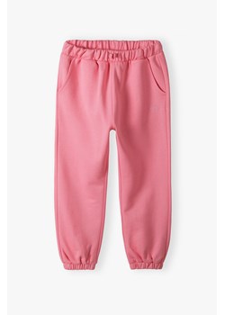 Różowe spodnie dresowe dla dziewczynki - Limited Edition ze sklepu 5.10.15 w kategorii Spodnie dziewczęce - zdjęcie 173382710