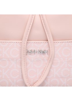 Torebka Calvin Klein Must Bucket Bag Sm Mono K60K609390 Różowy ze sklepu eobuwie.pl w kategorii Torebki worki - zdjęcie 173388291