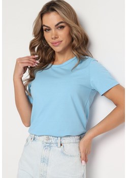 Niebieski Gładki T-shirt z Krótkim Rękawem Elldora ze sklepu Born2be Odzież w kategorii Bluzki damskie - zdjęcie 173391964